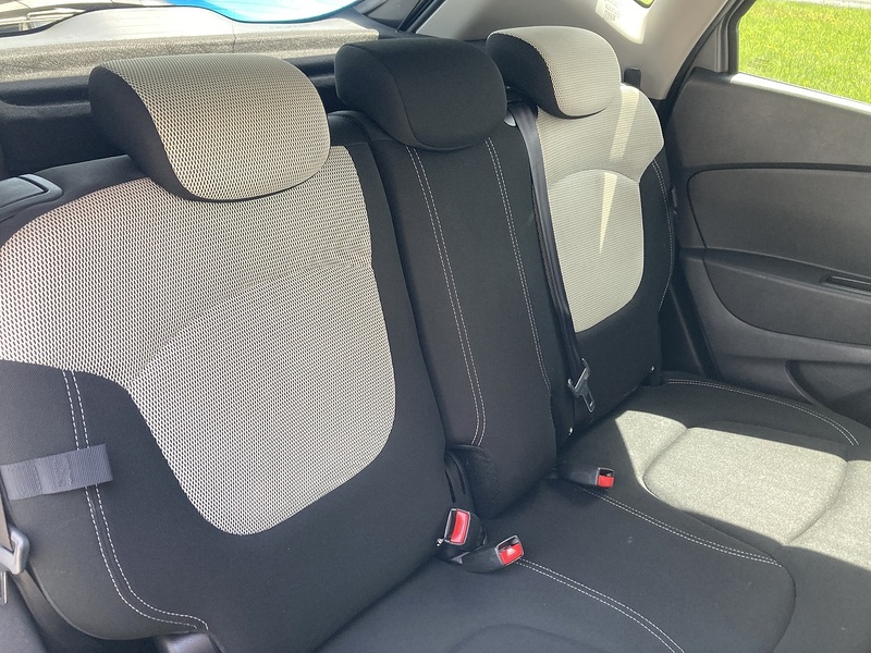 Renault 0.9 TCe ENERGY Iconic SUV 5dr Petrol Manual Euro 6 (s/s) (90 ps)