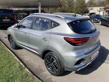 MG 1.5 VTi-TECH Exclusive SUV 5dr Petrol Manual Euro 6 (s/s) (106 ps)