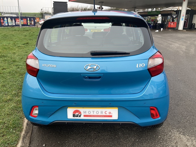 Hyundai 1.2 SE Connect Hatchback 5dr Petrol Auto Euro 6 (s/s) (84 ps)