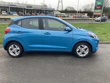 Hyundai 1.2 SE Connect Hatchback 5dr Petrol Auto Euro 6 (s/s) (84 ps)