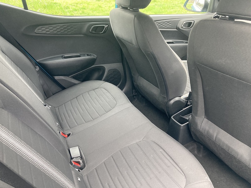 Hyundai 1.2 SE Connect Hatchback 5dr Petrol Auto Euro 6 (s/s) (84 ps)