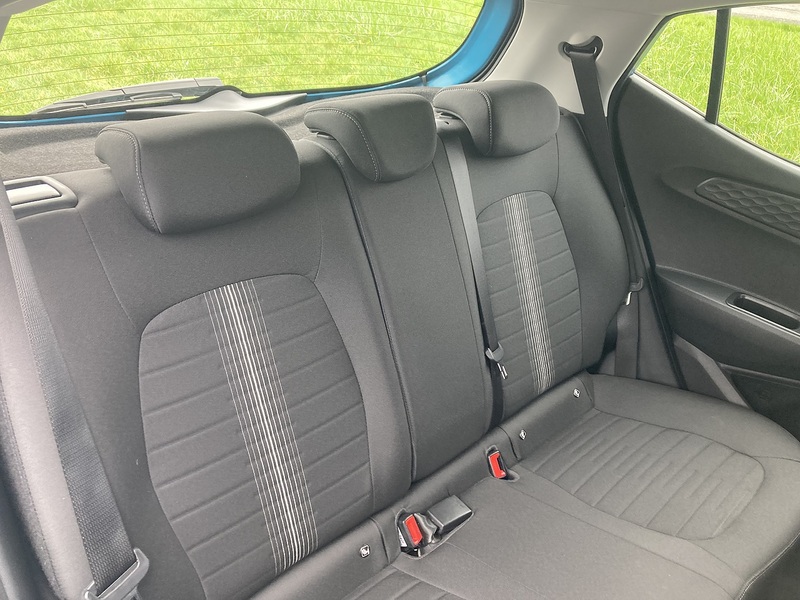 Hyundai 1.2 SE Connect Hatchback 5dr Petrol Auto Euro 6 (s/s) (84 ps)