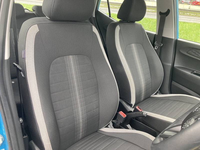 Hyundai 1.2 SE Connect Hatchback 5dr Petrol Auto Euro 6 (s/s) (84 ps)