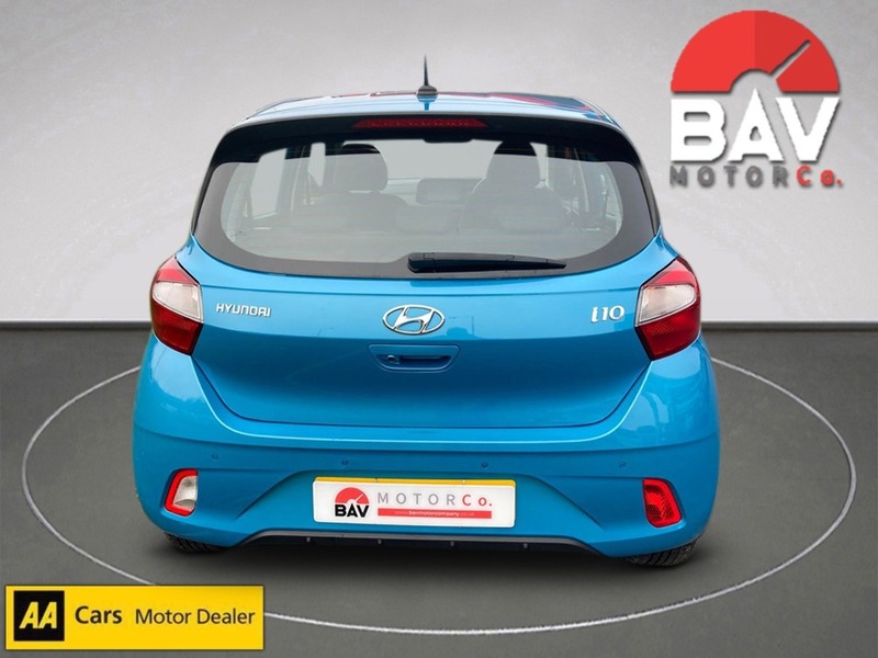 Hyundai 1.2 SE Connect Hatchback 5dr Petrol Auto Euro 6 (s/s) (84 ps)