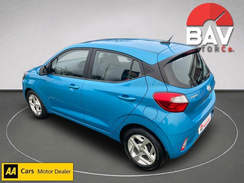 Hyundai 1.2 SE Connect Hatchback 5dr Petrol Auto Euro 6 (s/s) (84 ps)