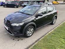 Dacia 1.0 TCe Essential Hatchback 5dr Petrol Manual Euro 6 (s/s) (90 ps)