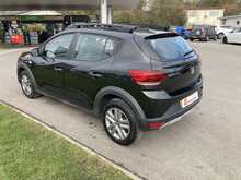 Dacia 1.0 TCe Essential Hatchback 5dr Petrol Manual Euro 6 (s/s) (90 ps)