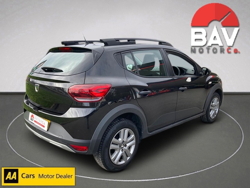 Dacia 1.0 TCe Essential Hatchback 5dr Petrol Manual Euro 6 (s/s) (90 ps)