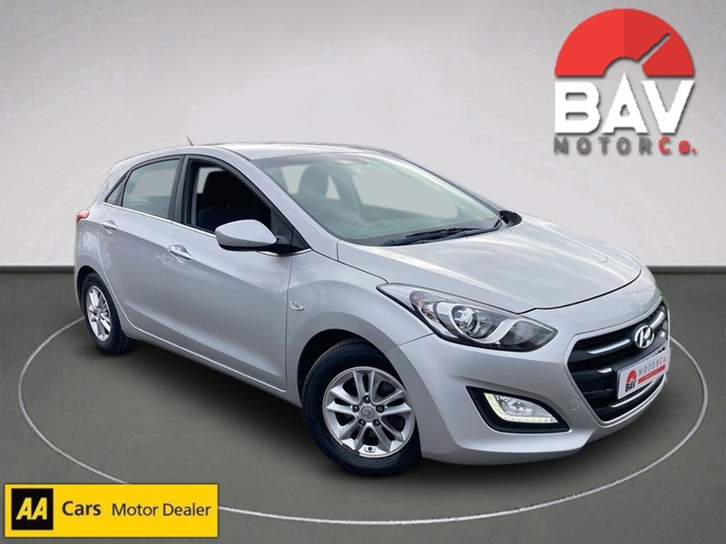 Hyundai 1.6 CRDi Blue Drive SE Hatchback 5dr Diesel Manual Euro 6 (s/s) (110 ps)