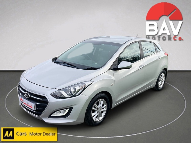 Hyundai 1.6 CRDi Blue Drive SE Hatchback 5dr Diesel Manual Euro 6 (s/s) (110 ps)