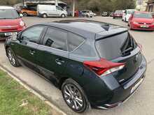 Toyota 1.8 VVT-h Excel Hatchback 5dr Petrol Hybrid CVT Euro 6 (s/s) (Safety Sense) (136 ps)