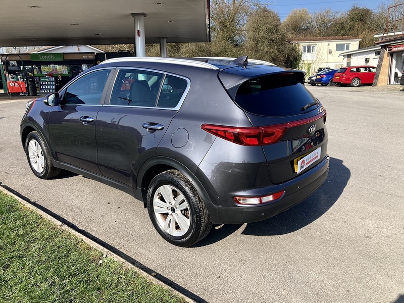 Kia 1.6 GDi 2 SUV 5dr Petrol Manual Euro 6 (s/s) (130 bhp)