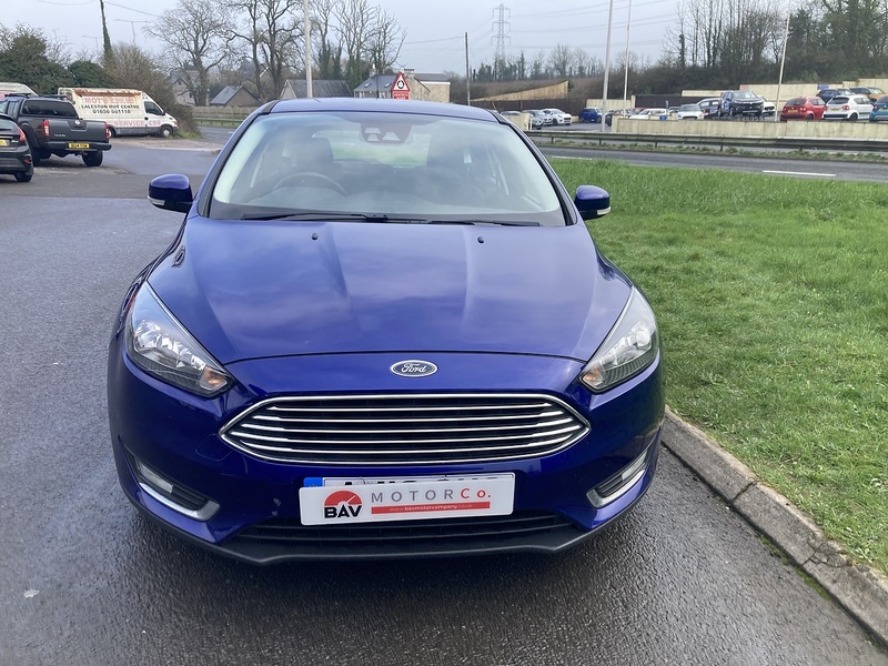 Ford 1.0T EcoBoost Titanium Hatchback 5dr Petrol Manual Euro 6 (s/s) (125 ps)