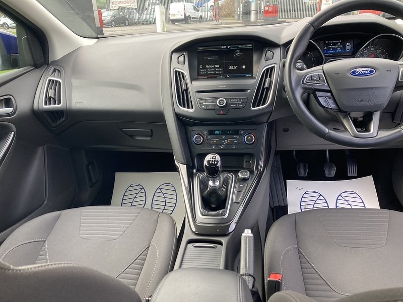 Ford 1.0T EcoBoost Titanium Hatchback 5dr Petrol Manual Euro 6 (s/s) (125 ps)