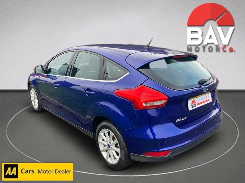 Ford 1.0T EcoBoost Titanium Hatchback 5dr Petrol Manual Euro 6 (s/s) (125 ps)