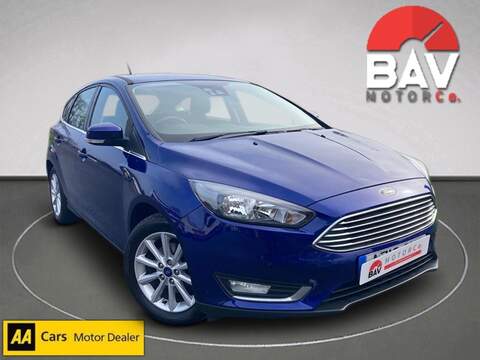 1.0T EcoBoost Titanium Hatchback 5dr Petrol Manual Euro 6 (s/s) (125 ps)