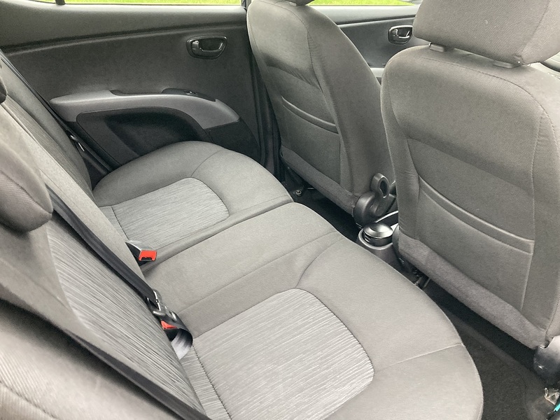 Hyundai 1.2 Active Hatchback 5dr Petrol Manual Euro 5 (85 bhp)