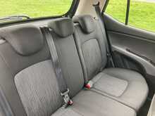 Hyundai 1.2 Active Hatchback 5dr Petrol Manual Euro 5 (85 bhp)