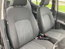 Hyundai 1.2 Active Hatchback 5dr Petrol Manual Euro 5 (85 bhp)