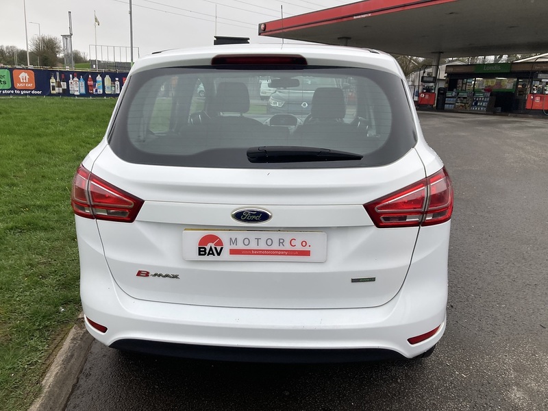 Ford 1.0T EcoBoost Zetec MPV 5dr Petrol Manual Euro 5 (s/s) (125 ps)