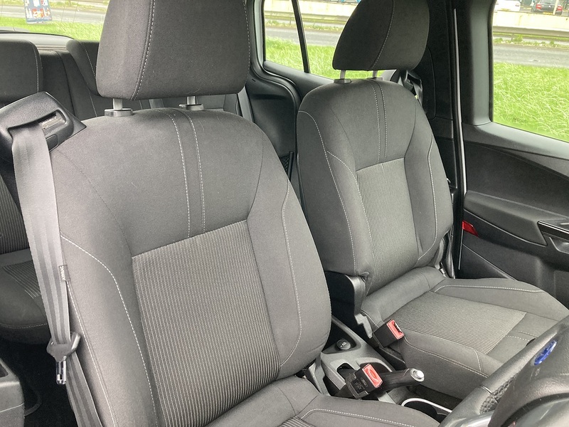 Ford 1.0T EcoBoost Zetec MPV 5dr Petrol Manual Euro 5 (s/s) (125 ps)