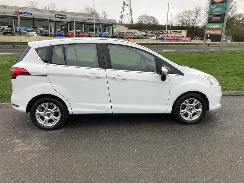 Ford 1.0T EcoBoost Zetec MPV 5dr Petrol Manual Euro 5 (s/s) (125 ps)