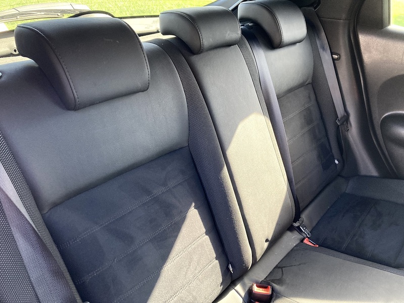 Nissan 1.5 dCi N-Connecta SUV 5dr Diesel Manual Euro 6 (s/s) (110 ps)