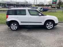 Skoda 2.0 TDI SE SUV 5dr Diesel Manual 4WD Euro 5 (110 ps)