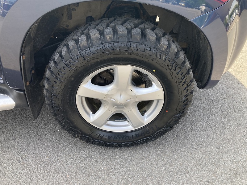 Isuzu 2.5 TD Yukon Pickup 4dr Diesel Manual 4x4 (192 g/km, 161 bhp)
