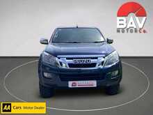 Isuzu 2.5 TD Yukon Pickup 4dr Diesel Manual 4x4 (192 g/km, 161 bhp)