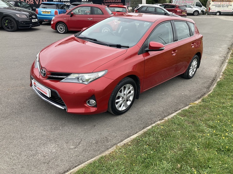 Toyota 1.6 V-Matic Icon Hatchback 5dr Petrol Manual Euro 5 (132 ps)