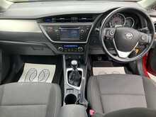 Toyota 1.6 V-Matic Icon Hatchback 5dr Petrol Manual Euro 5 (132 ps)