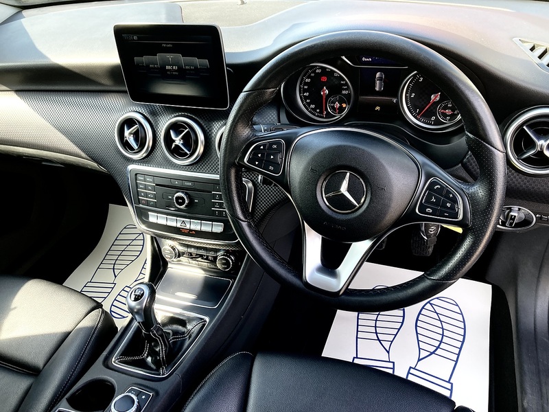 Mercedes-Benz 2.1 A200d Sport Hatchback 5dr Diesel Manual Euro 6 (s/s) (136 ps)