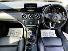 Mercedes-Benz 2.1 A200d Sport Hatchback 5dr Diesel Manual Euro 6 (s/s) (136 ps)