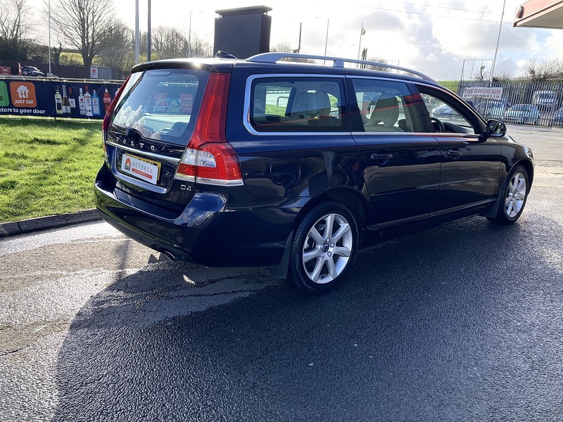 Volvo 2.0 D4 SE Lux Estate 5dr Diesel Auto Euro 6 (s/s) (181 ps)