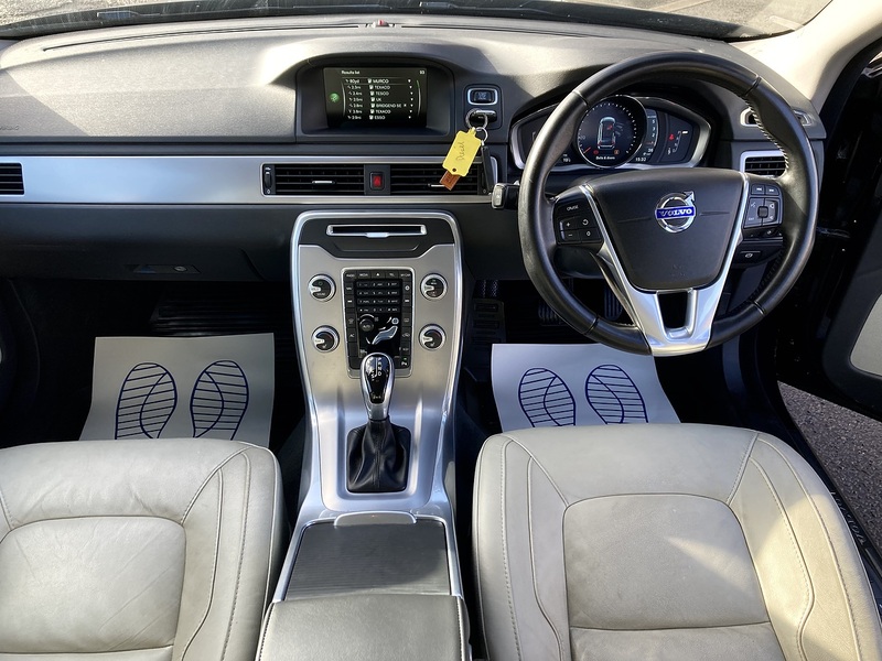 Volvo 2.0 D4 SE Lux Estate 5dr Diesel Auto Euro 6 (s/s) (181 ps)