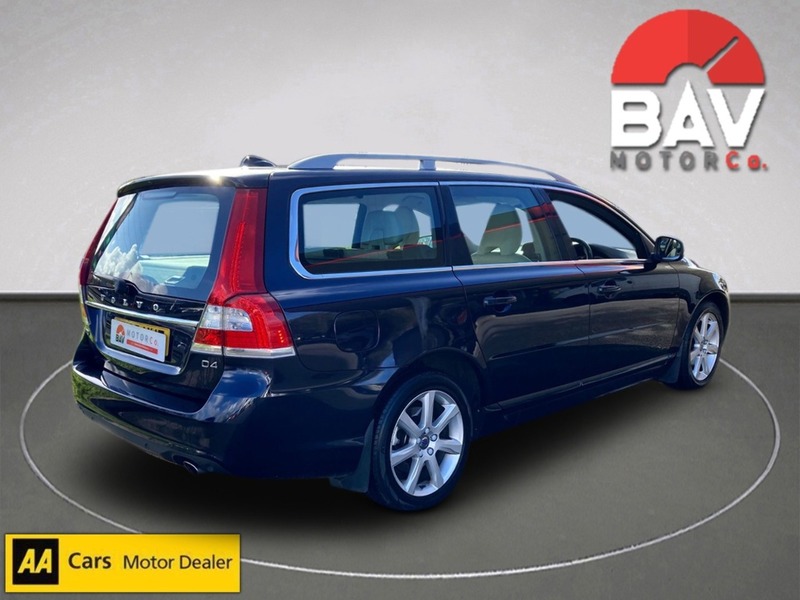 Volvo 2.0 D4 SE Lux Estate 5dr Diesel Auto Euro 6 (s/s) (181 ps)
