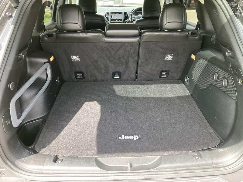 Jeep 2.2 MultiJetII Limited SUV 5dr Diesel Auto 4WD Euro 6 (s/s) (200 ps)