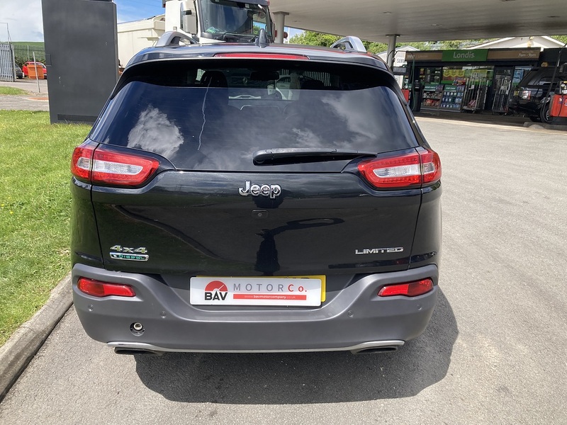 Jeep 2.2 MultiJetII Limited SUV 5dr Diesel Auto 4WD Euro 6 (s/s) (200 ps)