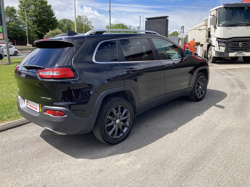 Jeep 2.2 MultiJetII Limited SUV 5dr Diesel Auto 4WD Euro 6 (s/s) (200 ps)