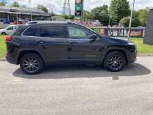 Jeep 2.2 MultiJetII Limited SUV 5dr Diesel Auto 4WD Euro 6 (s/s) (200 ps)