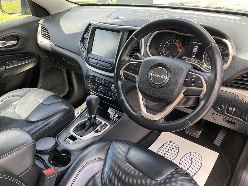 Jeep 2.2 MultiJetII Limited SUV 5dr Diesel Auto 4WD Euro 6 (s/s) (200 ps)