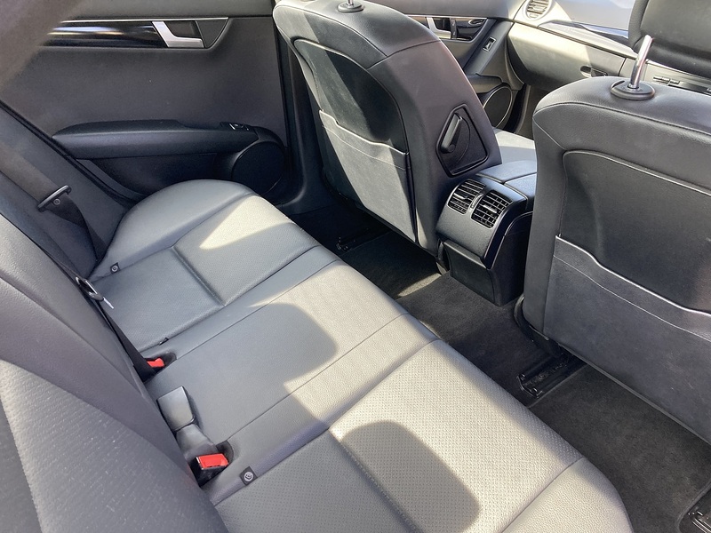 Mercedes-Benz 2.1 C220 CDI Executive SE Saloon 4dr Diesel G-Tronic+ Euro 5 (s/s) (170 ps)