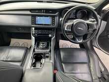 Jaguar 2.0d R-Sport Saloon 4dr Diesel Auto Euro 6 (s/s) (180 ps)