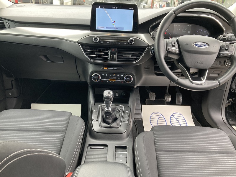 Ford 1.0T EcoBoost Titanium Hatchback 5dr Petrol Manual Euro 6 (s/s) (125 ps)