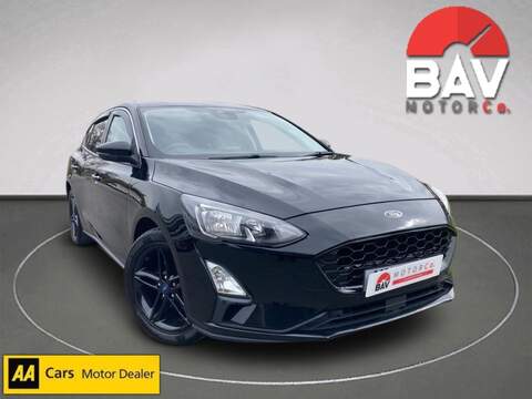 1.0T EcoBoost Titanium Hatchback 5dr Petrol Manual Euro 6 (s/s) (125 ps)