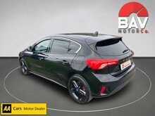 Ford 1.0T EcoBoost Titanium Hatchback 5dr Petrol Manual Euro 6 (s/s) (125 ps)