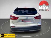 Nissan 1.3 DIG-T N-Connecta SUV 5dr Petrol DCT Auto Euro 6 (s/s) (160 ps)