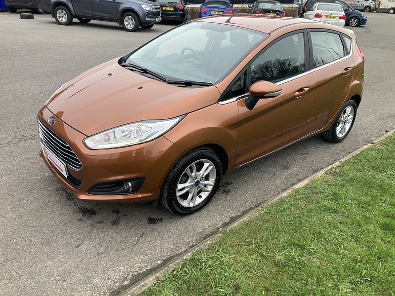 Ford 1.0T EcoBoost Zetec Hatchback 5dr Petrol Manual Euro 6 (s/s) (100 ps)