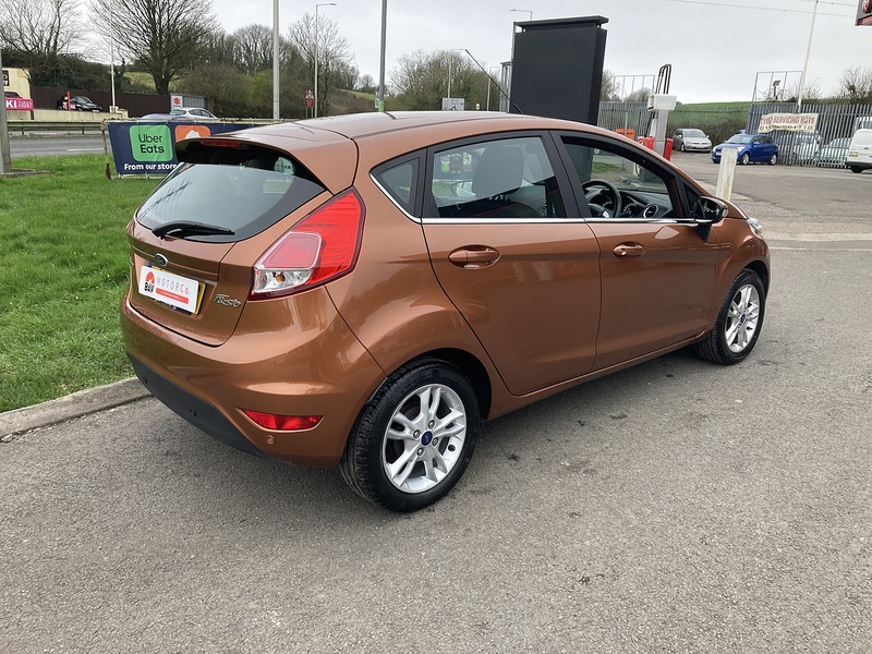 Ford 1.0T EcoBoost Zetec Hatchback 5dr Petrol Manual Euro 6 (s/s) (100 ps)